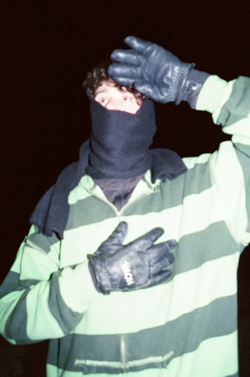 Thumbnail preview for Dustbox, The Spirit Video - item 12